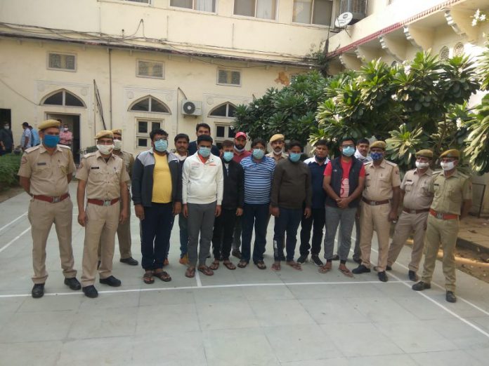 06 accused including Arntarajji bookies arrested