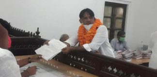 Former Deputy Prime Minister Gopal Gurjar filed nomination from Ward 9 as Congress candidate