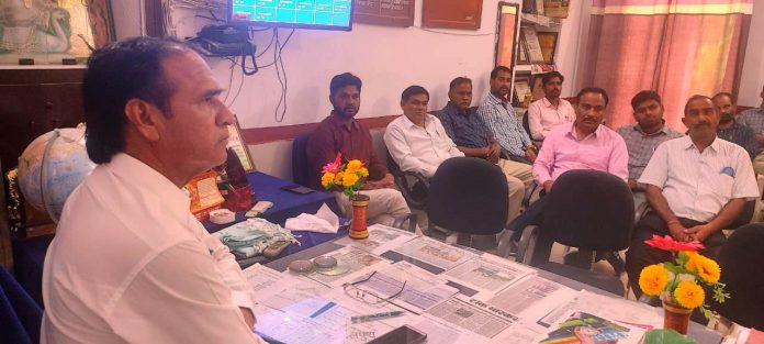 Malpura Central Superintendent took an important meeting regarding DLED exam