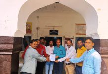Malpura Revenue Ministerial Employees Union submitted a memorandum to the Chief Minister