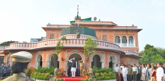 Chief Minister hoisted the flag at 8, Civil Lines